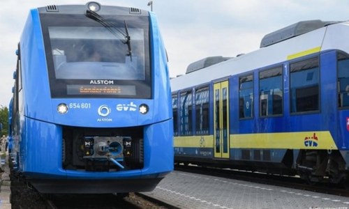 Germany unveils first self-driving train Germany unveils first self-driving train