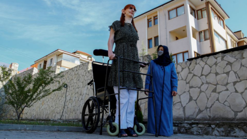 World's tallest woman says it's OK to stand out