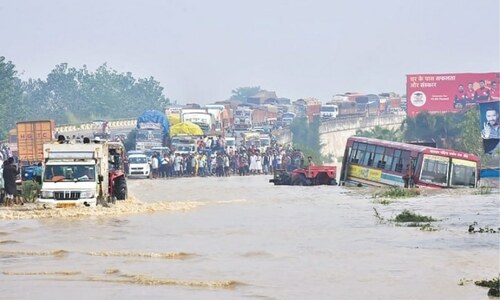 Floods, landslides kill 116 in India and Nepal