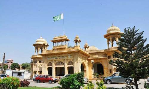 Supreme Court irked by delay in vacating Hindu Gymkhana in Karachi