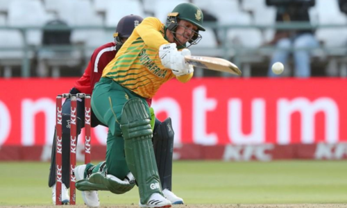 De Kock controversy has galvanised South Africa squad: Maharaj
