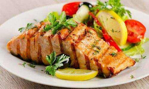 تازہ مچھلی کی شناخت میں مددگار طریقے