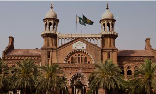 Widower of civil servant also deserves job just like widow: LHC
