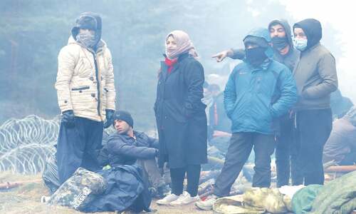 Russia flies N-capable bombers over Belarus amid migrant crisis