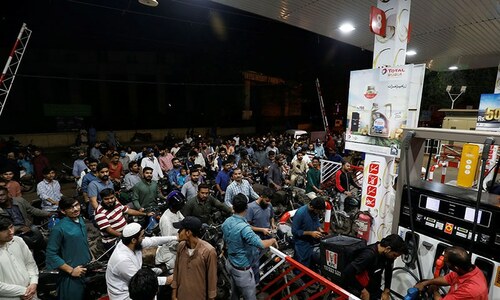 Long queues at petrol stations in major cities as citizens rush to refuel ahead of strike