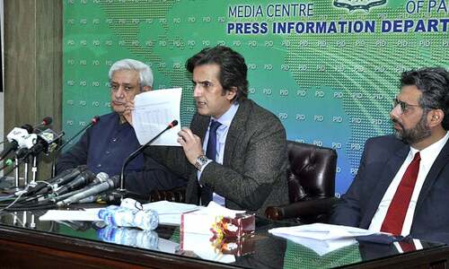 Centre mulls uniform wheat support price for all provinces