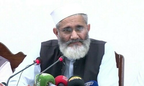 JI chief asks ‘establishment’ to stay away from politics JI chief asks ‘establishment’ to stay away from politics
