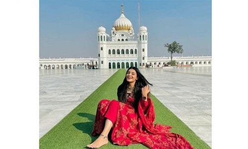 Punjab Police investigating blogger's 'bareheaded' photos at Kartarpur gurdwara