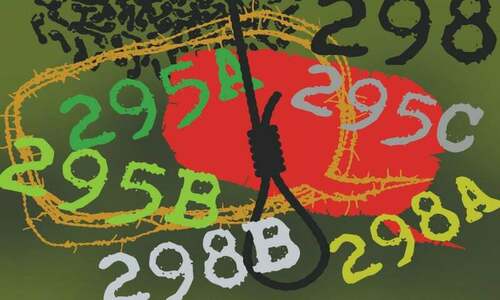 Smokers' corner: Law and violence