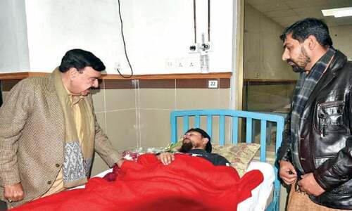 Two &lsquo;robbers&rsquo; killed in shootout with police near Rawat