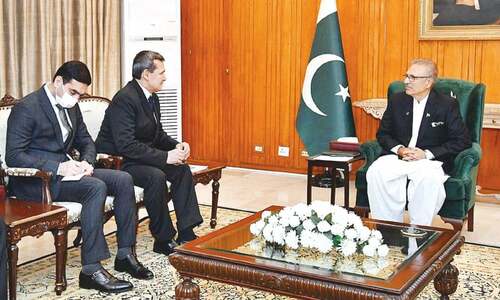 President Alvi calls for early completion of Tapi gas project
