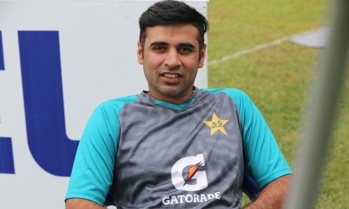 Abid Ali diagnosed with heart condition after complaining of chest pain during Karachi match Abid Ali diagnosed with heart condition after complaining of chest pain during Karachi match