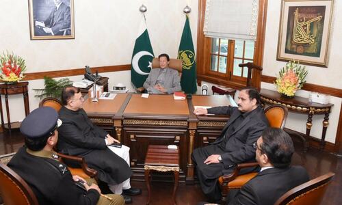 PM Imran moves to avoid KP-like setback in Punjab