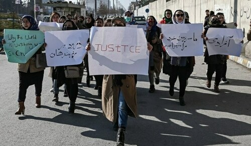 Afghan women protest against 'Taliban killings' of ex-soldiers Afghan women protest against 'Taliban killings' of ex-soldiers
