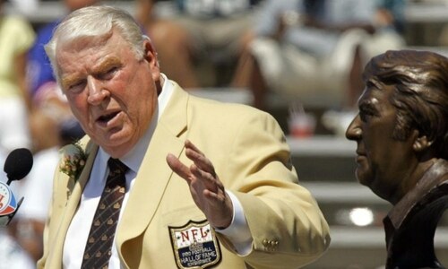 John Madden, NFL legend and video game icon, dies at 85