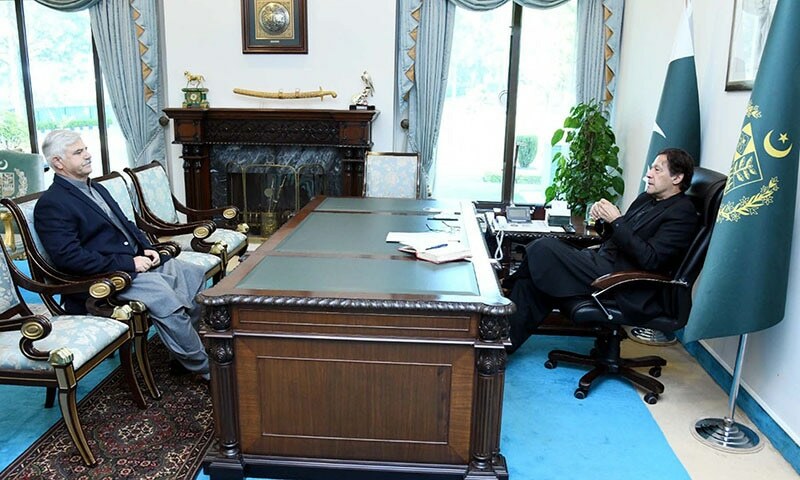 PM Imran tells CM to unite PTI to win next phase of KP polls PM Imran tells CM to unite PTI to win next phase of KP polls
