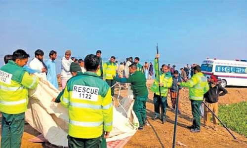 Rescue camp set up at village along Ravi Rescue camp set up at village along Ravi
