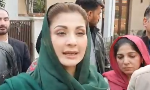 Maryam comes round to option of sending govt packing