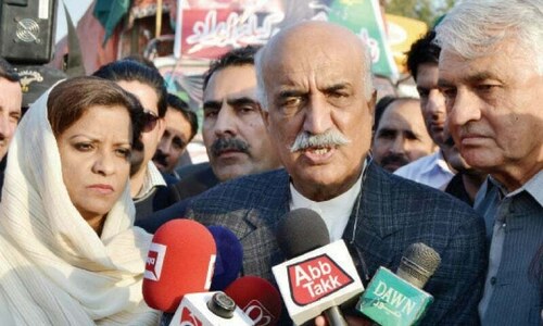 Supreme Court declares further detention of Khurshid Shah illegal Supreme Court declares further detention of Khurshid Shah illegal