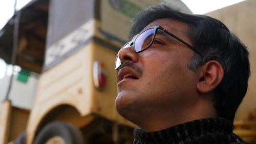 Yasir Hussain, Ayesha Omar and Osman Khalid Butt call for Javed Iqbal film to release in Punjab