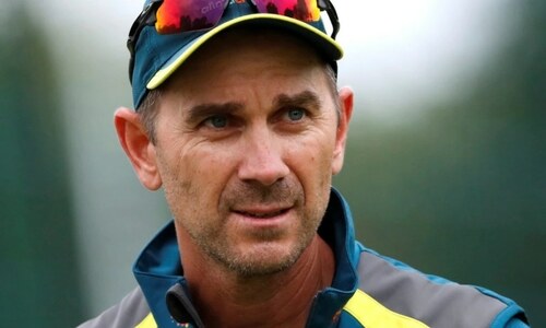 Justin Langer turns down short-term extension, resigns as Australia coach