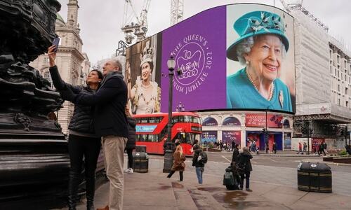 Queen Elizabeth marks jubilee with support to Camilla