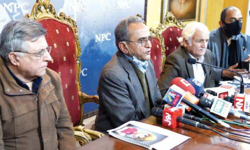 Govt criticised for clipping powers of HEC chairman, minister defends move