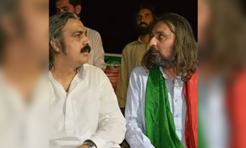 Umar Amin Gandapur back in race for D.I. Khan mayor