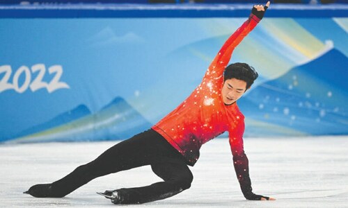 Chen, Kim soar to Olympic golds on best day for US