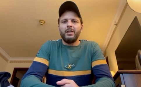 Premature end to Shahid Afridi's last PSL as he quits tournament citing 'unbearable' back injury