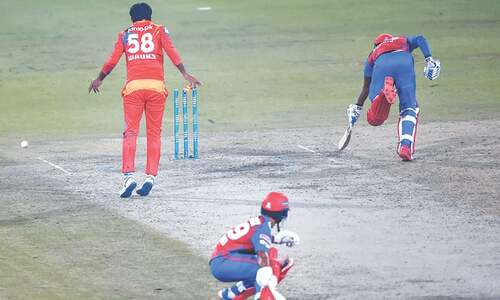 HBL Pakistan Super League: United clinch last-ball thriller to eliminate Kings