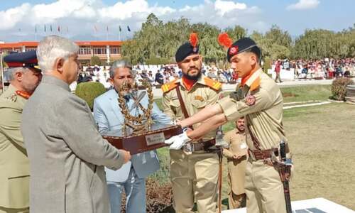 Opposition lacks numbers for no-trust move against PM, says CM Mahmood