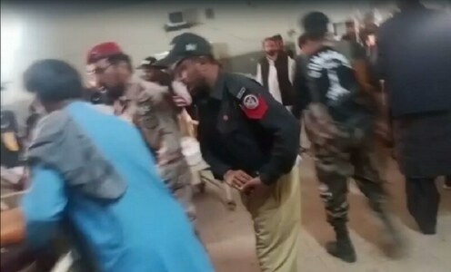 Six martyred in attack after president&rsquo;s motorcade leaves Sibi