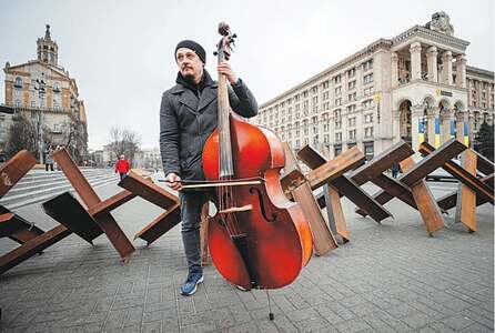 UK finally confronts &lsquo;Russian cash cow&rsquo;