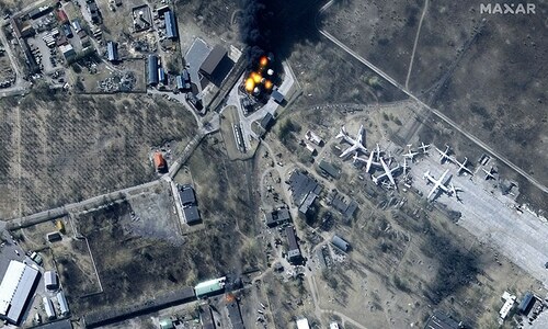 Russia widens war, bombs new targets Russia widens war, bombs new targets
