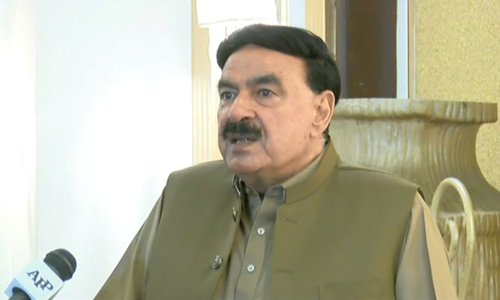 Imran to be ultimate beneficiary whether he wins or loses: Rashid