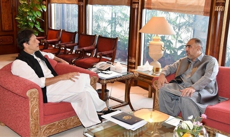 PM, speaker weigh options against &lsquo;turncoats&rsquo;