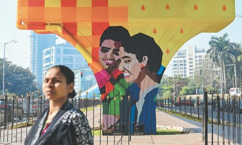 Transgender outcasts turn artists in India Transgender outcasts turn artists in India