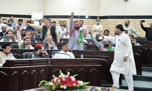 Peshawar mayor promises elimination of street crimes, equal distribution of funds Peshawar mayor promises elimination of street crimes, equal distribution of funds