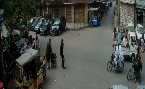 Ex-SHO facing trial in Arshad Pappu murder case gunned down