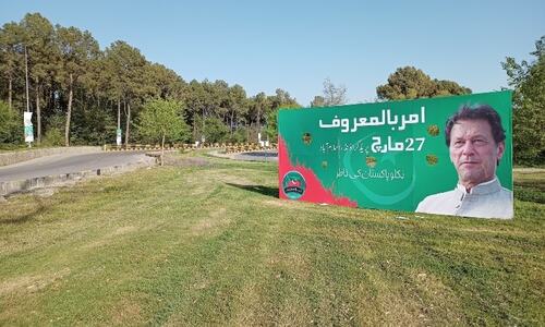 Nerves on edge as Islamabad braces for political showdown