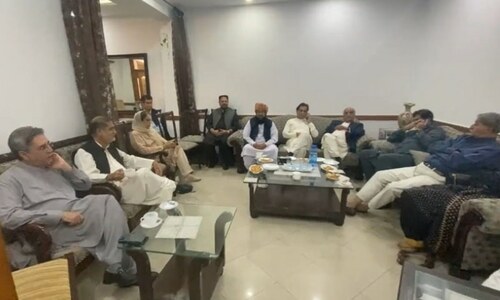 &lsquo;Stars not aligned&rsquo; for MQM announcement on no-confidence motion against PM Imran