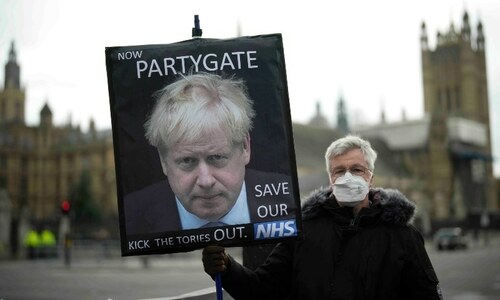 UK police to issue 20 initial &lsquo;Partygate&rsquo; fines