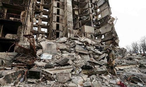 Fresh shelling throws spanner in Ukraine truce hopes