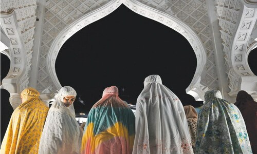 Fasting month all over Pakistan begins today