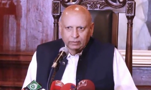 Sarwar lashes out at PTI, says appointing Buzdar was 'real conspiracy'