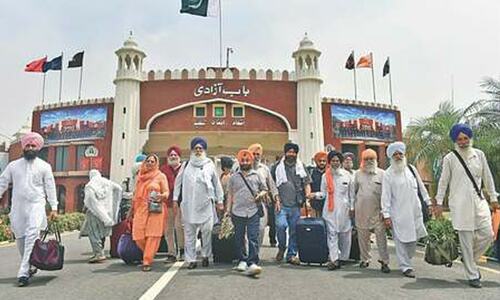 Over 2,000 Sikhs arrive from  India for Baisakhi