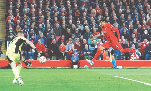 Three titles on the line after City, Liverpool hold on to reach Champions League semis