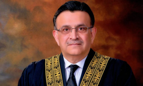 CJP praises &lsquo;defenders of Constitution, judiciary&rsquo;