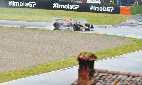 Verstappen takes pole in qualifying at Emilia Romagna GP